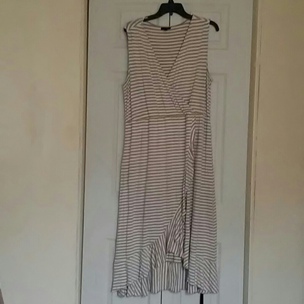 Sleeveless Striped Dress